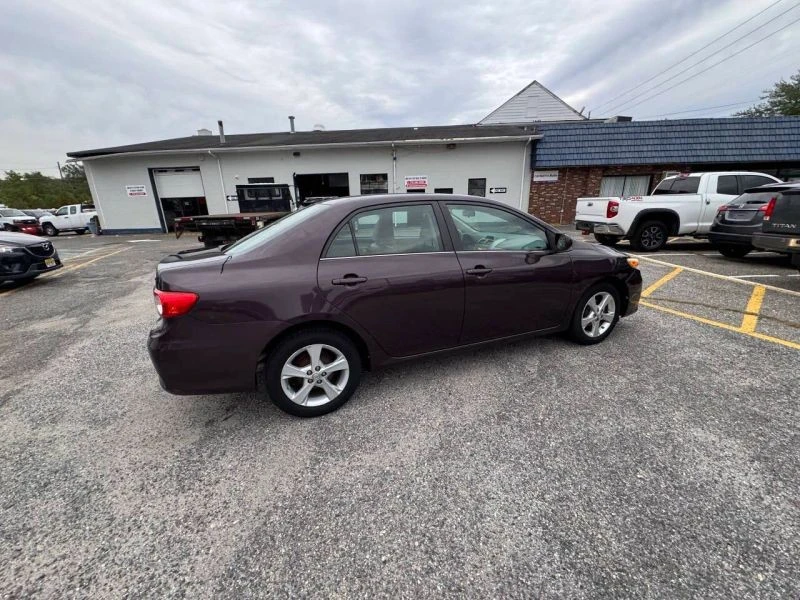 2013 Toyota Corolla 10th Gen - Image 8 of 12