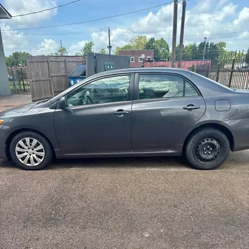 2013 Toyota Corolla Sedan