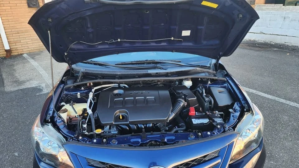 2013 Toyota Corolla 10th Gen - Image 9 of 10