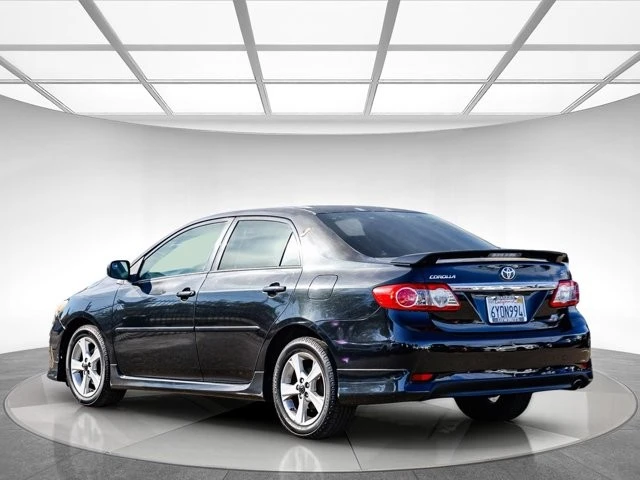 2013 Toyota Corolla 10th Gen - Image 2 of 12