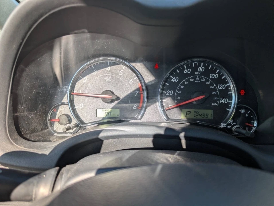 2013 Toyota Corolla 11th Gen - Image 15 of 16