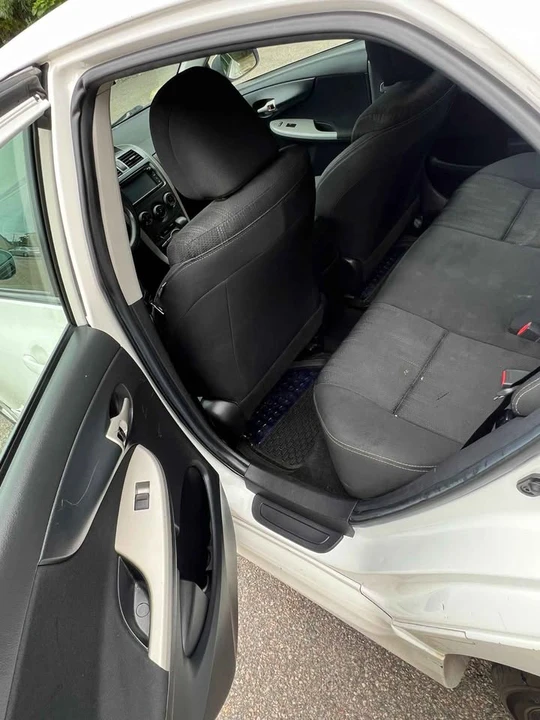 2013 Toyota Corolla 10th Gen - Image 3 of 13