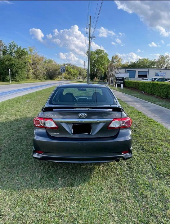 2013 Toyota Corolla 10th Gen - Image 5 of 15