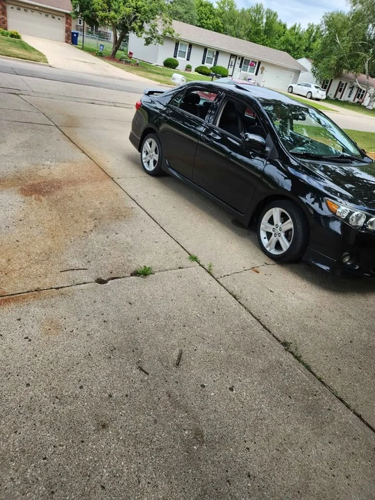 2013 Toyota Corolla 10th Gen - Image 1 of 4