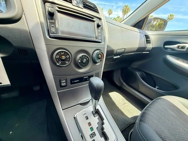 2013 Toyota Corolla 10th Gen - Image 13 of 21