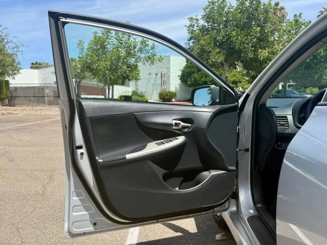 2013 Toyota Corolla 10th Gen - Image 20 of 21