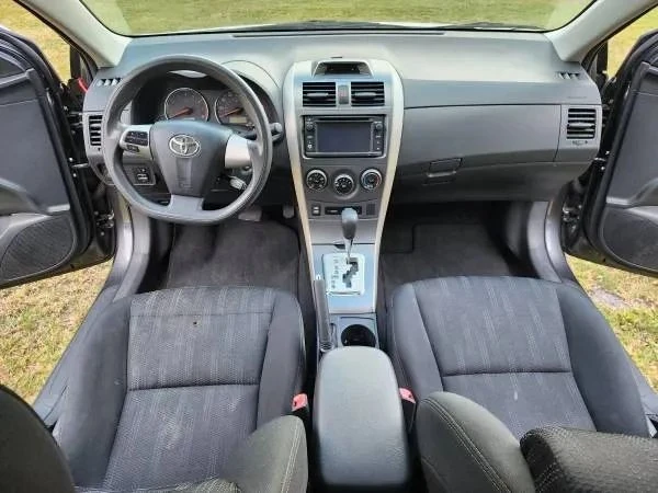2013 Toyota Corolla 10th Gen - Image 12 of 21