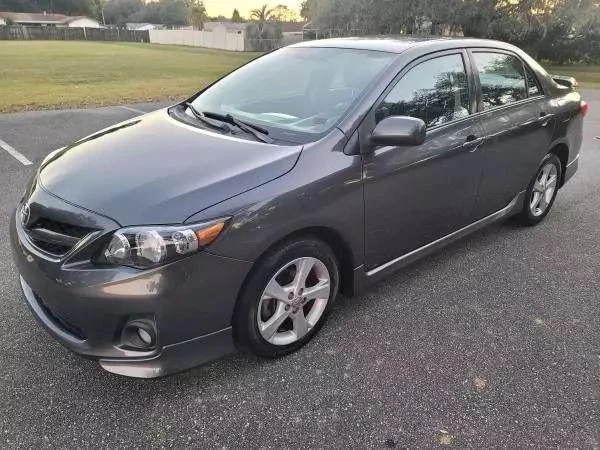 2013 Toyota Corolla 10th Gen - Image 3 of 21