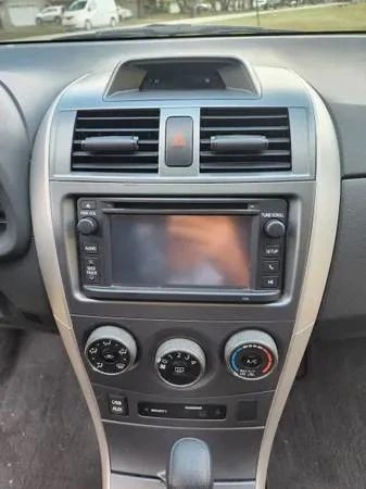 2013 Toyota Corolla 10th Gen - Image 11 of 21