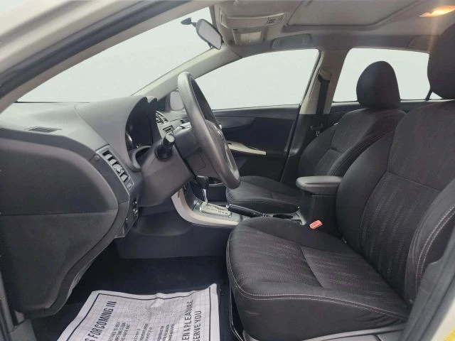 2013 Toyota Corolla 10th Gen - Image 9 of 21