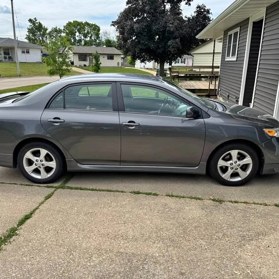 2013 Toyota Corolla 10th Gen - Image 1 of 1