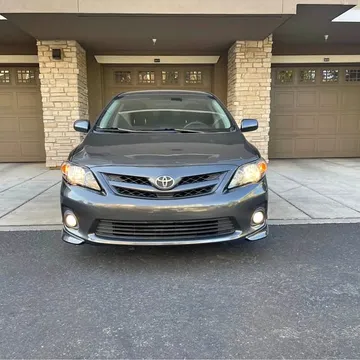 2013 Toyota Corolla S Sedan 4D