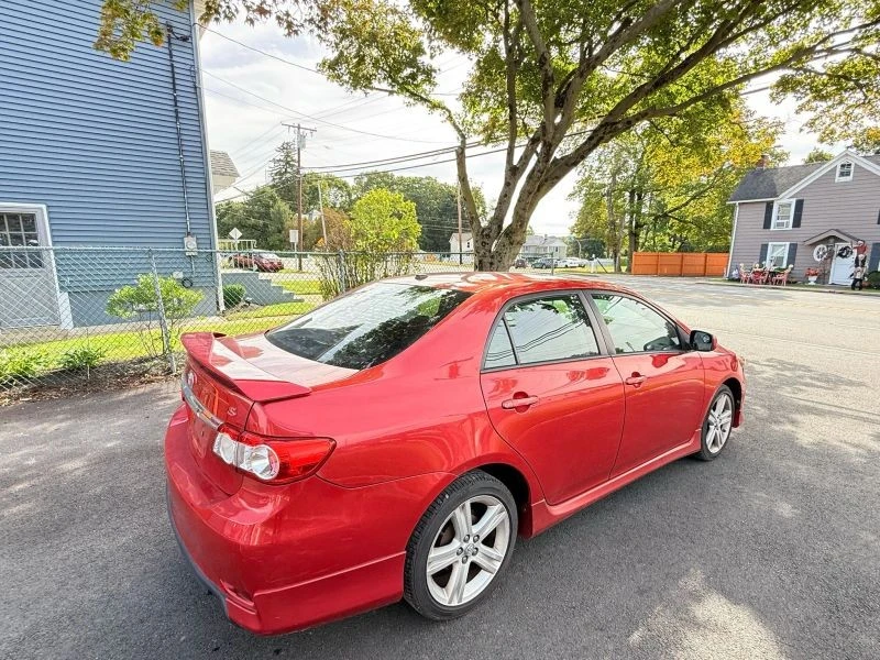 2013 Toyota Corolla 10th Gen - Image 5 of 12