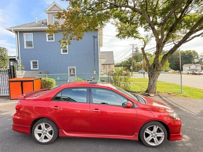 2013 Toyota Corolla 10th Gen - Image 4 of 12