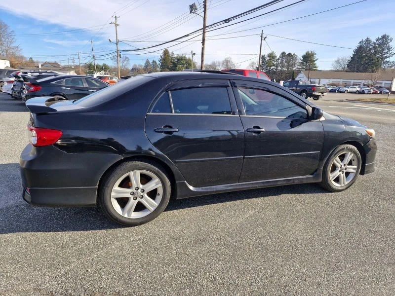2013 Toyota Corolla 10th Gen - Image 4 of 12