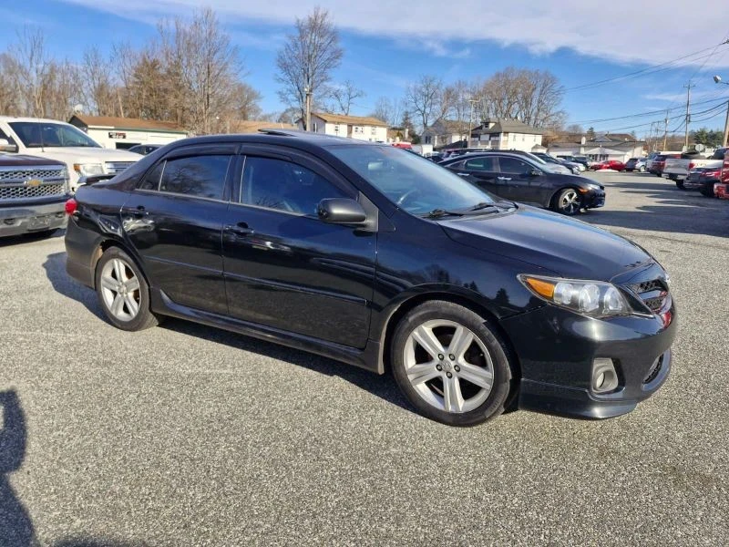 2013 Toyota Corolla 10th Gen - Image 2 of 12