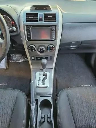 2013 Toyota Corolla 10th Gen - Image 12 of 21