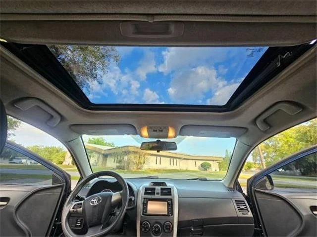 2013 Toyota Corolla 10th Gen - Image 12 of 21