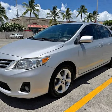 2013 Toyota Corolla SE Sedan 4D