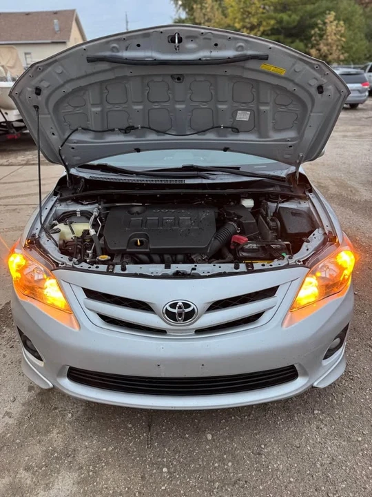 2013 Toyota Corolla 10th Gen - Image 2 of 13