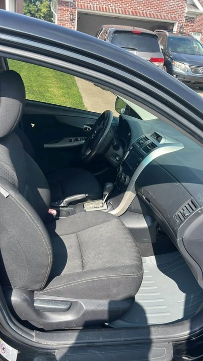 2013 Toyota Corolla 10th Gen - Image 7 of 12