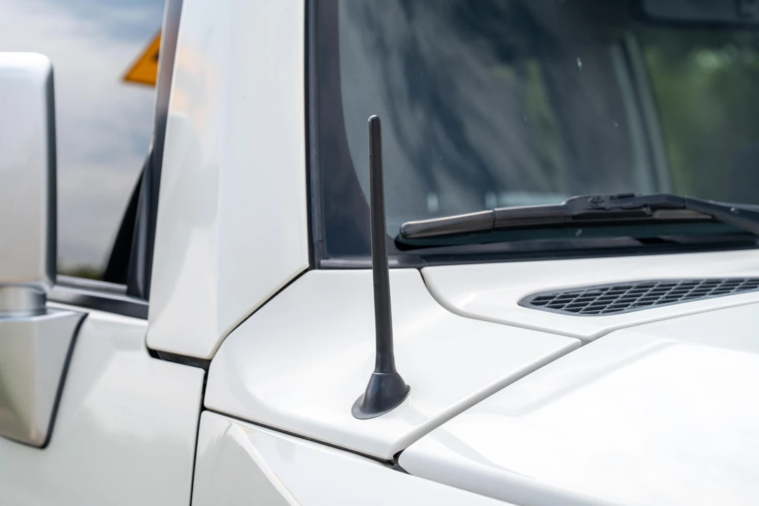 2013 Toyota FJ Cruiser - Image 18 of 31