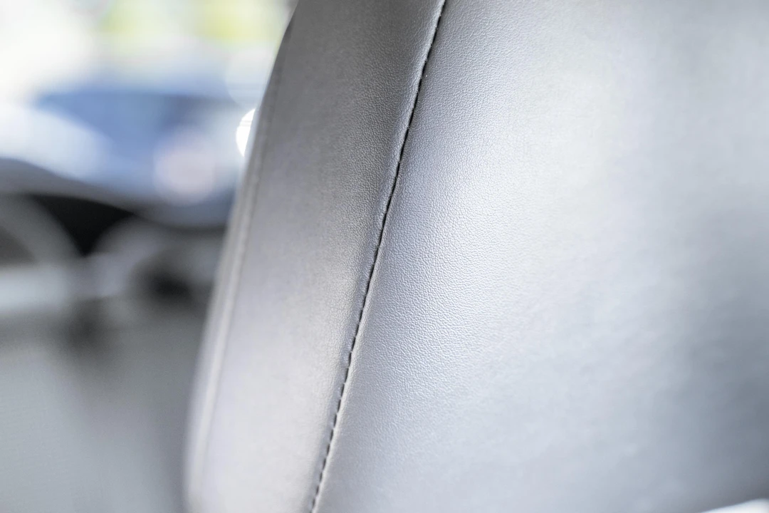 2013 Toyota FJ Cruiser - Image 23 of 31