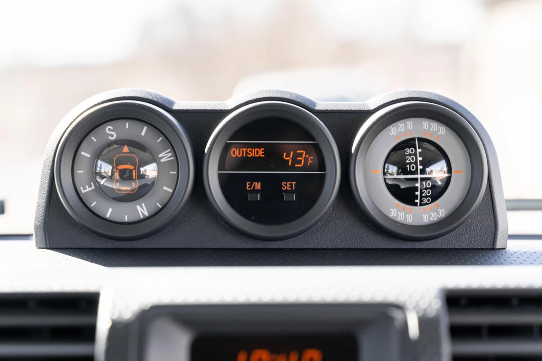 2013 Toyota FJ Cruiser - Image 31 of 31