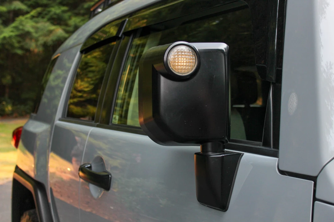 2013 Toyota FJ Cruiser - Image 23 of 31