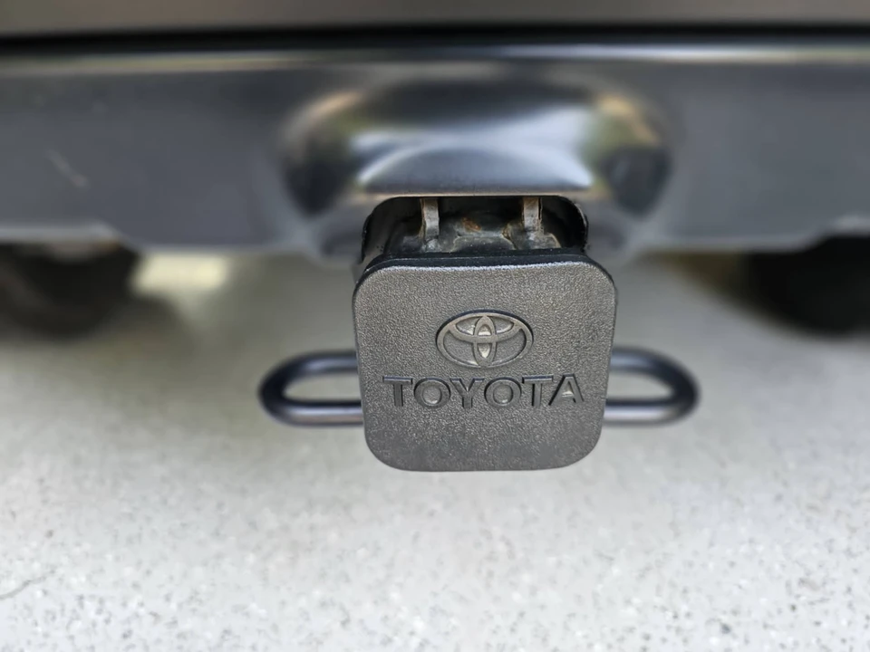 2013 Toyota FJ Cruiser - Image 28 of 31