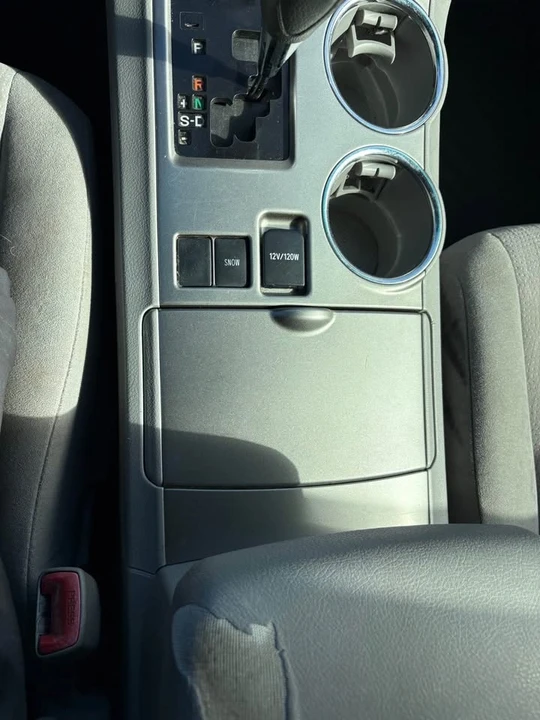 2013 Toyota Highlander - Image 3 of 11