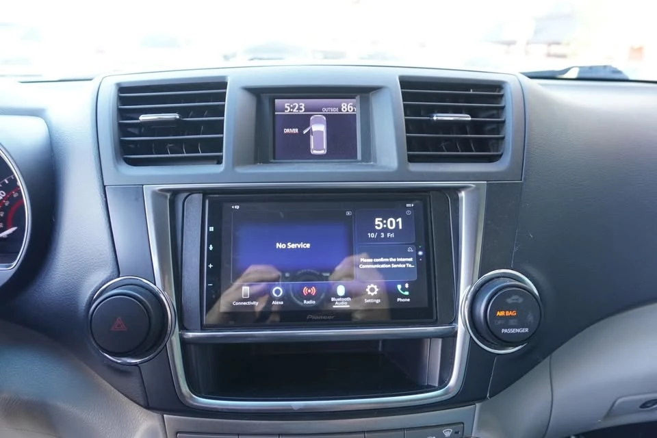 2013 Toyota Highlander - Image 20 of 20