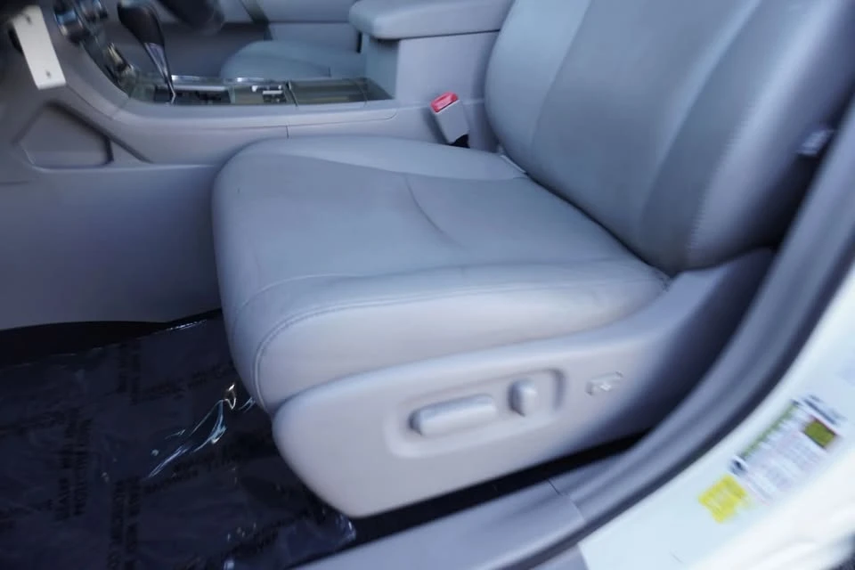 2013 Toyota Highlander - Image 13 of 20