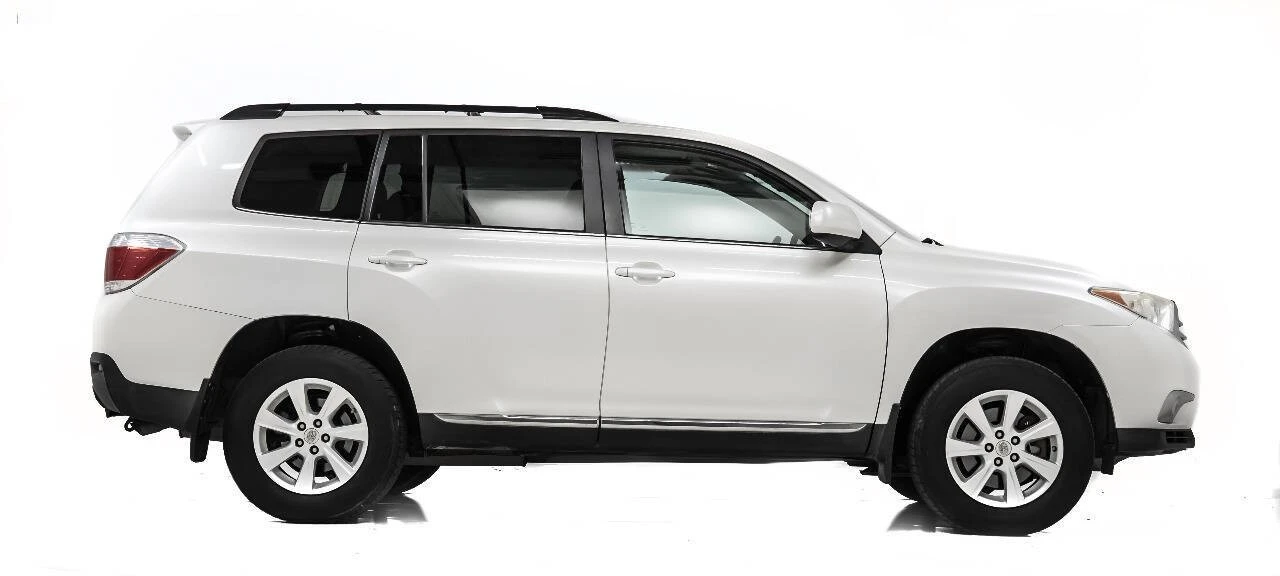2013 Toyota Highlander - Image 5 of 12