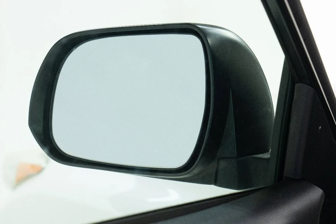 2013 Toyota Highlander - Image 10 of 12