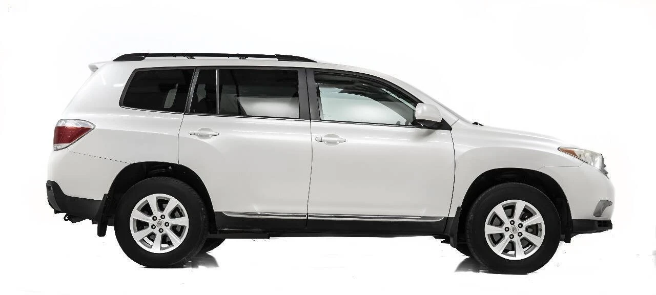 2013 Toyota Highlander - Image 5 of 12