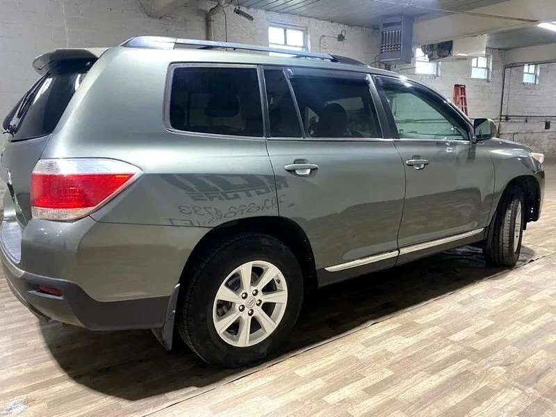 2013 Toyota Highlander - Image 5 of 12