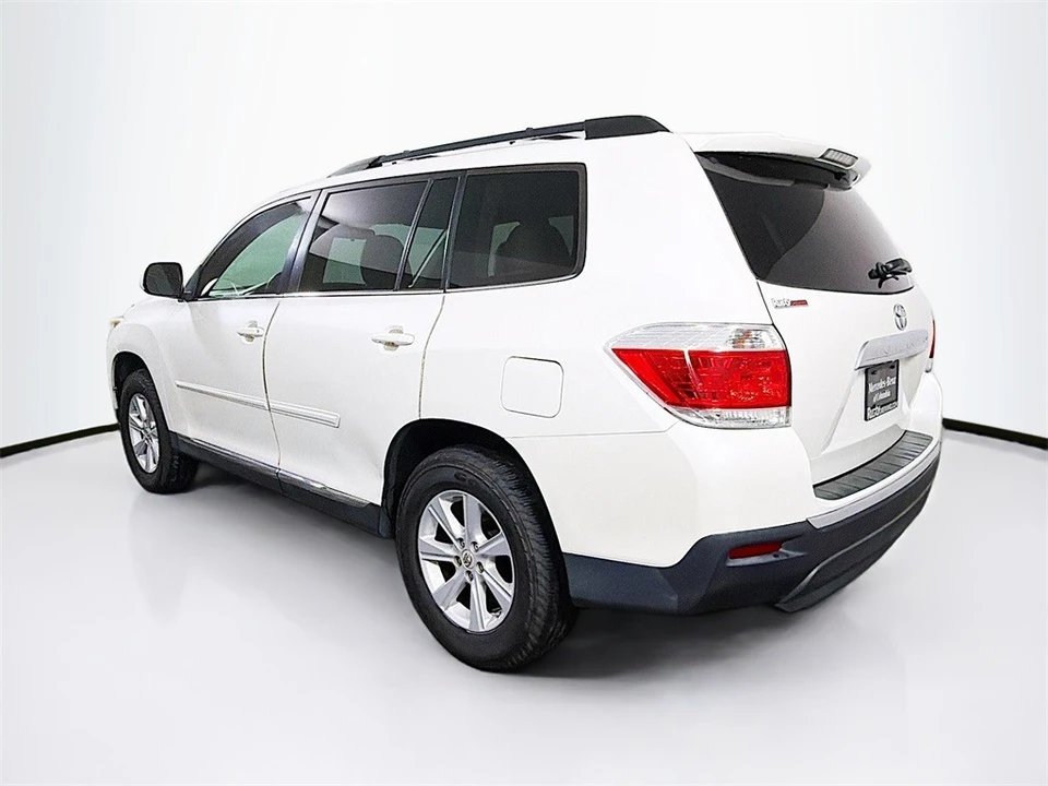 2013 Toyota Highlander - Image 5 of 12