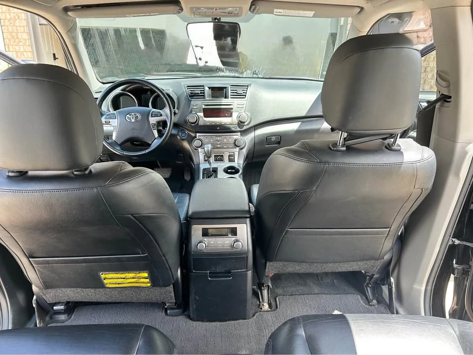 2013 Toyota Highlander - Image 4 of 9