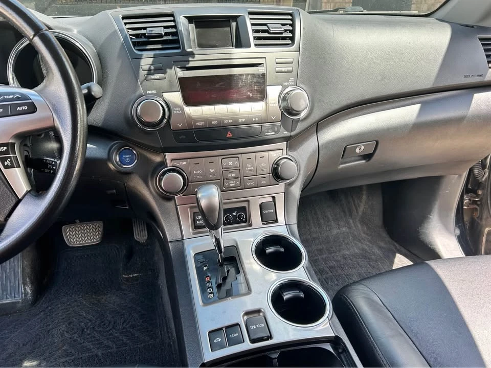 2013 Toyota Highlander - Image 3 of 9