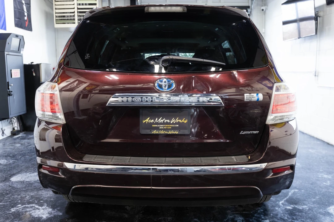 2013 Toyota Highlander - Image 10 of 12