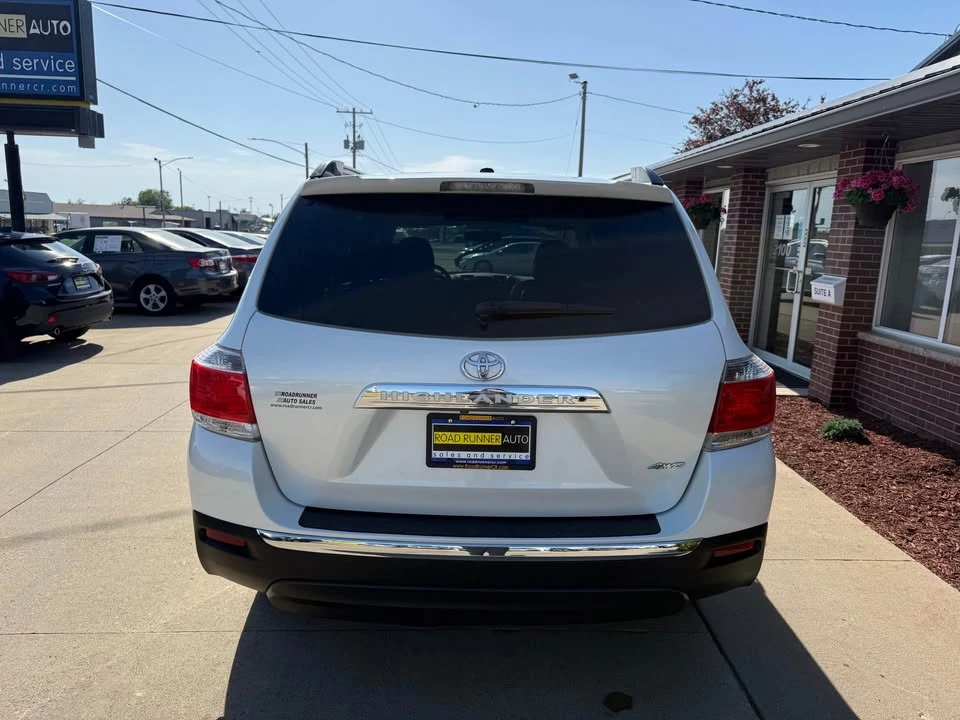 2013 Toyota Highlander - Image 6 of 20