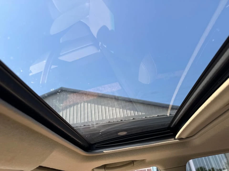 2013 Toyota Highlander - Image 15 of 20