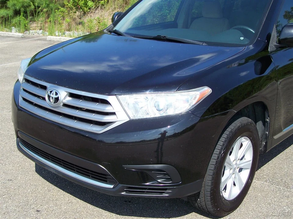 2013 Toyota Highlander - Image 10 of 12