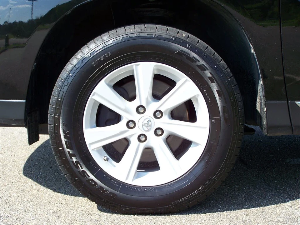 2013 Toyota Highlander - Image 9 of 12