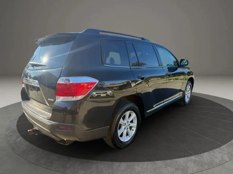 2013 Toyota Highlander - Image 5 of 12