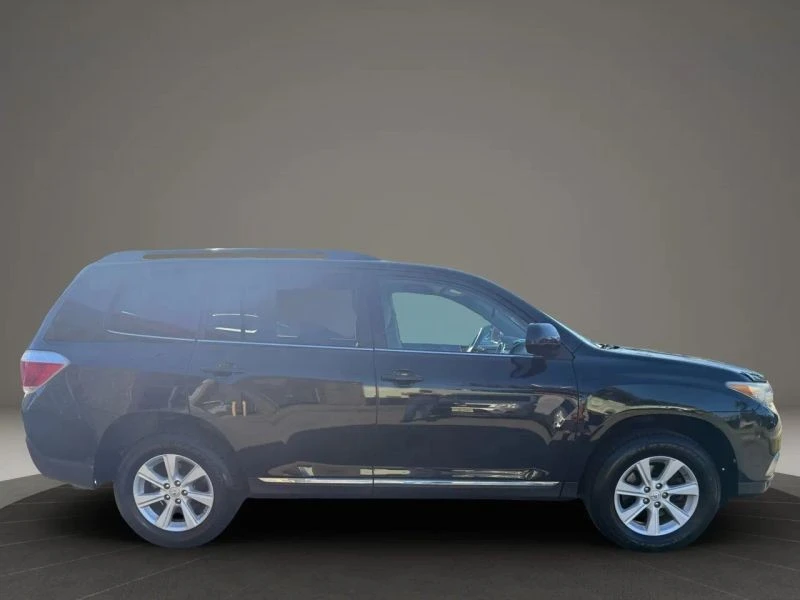 2013 Toyota Highlander - Image 4 of 12
