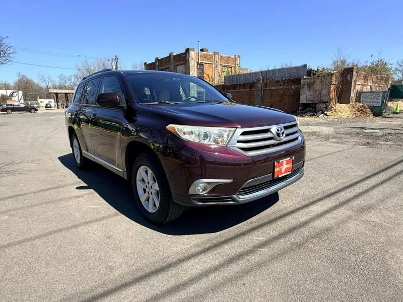 2013 Toyota Highlander - Image 3 of 12