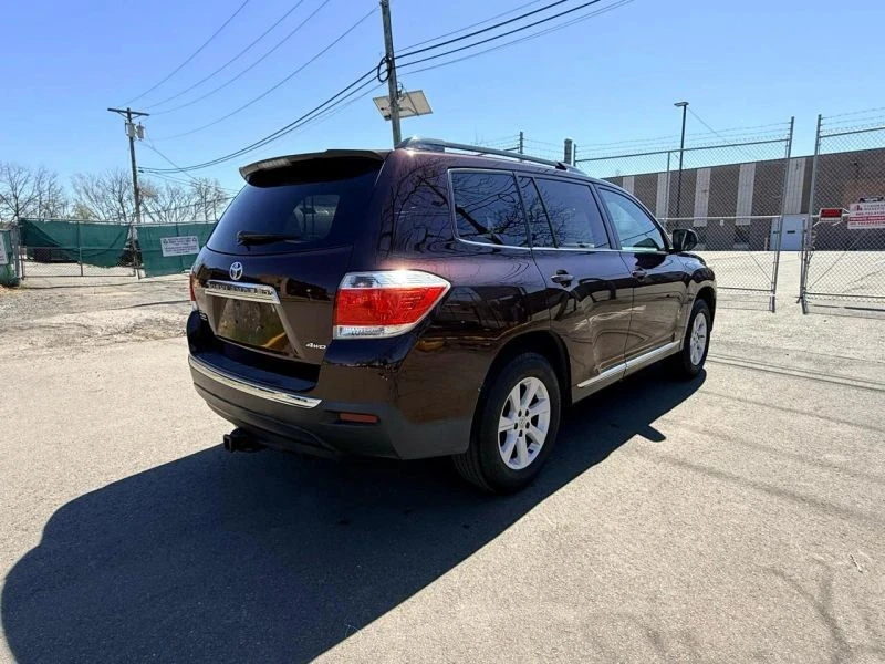2013 Toyota Highlander - Image 5 of 12