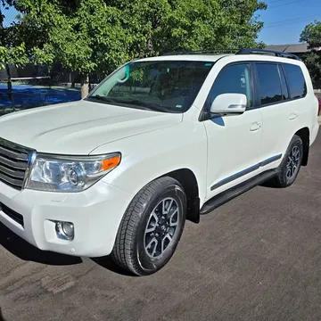 2013 Toyota Land Cruiser
